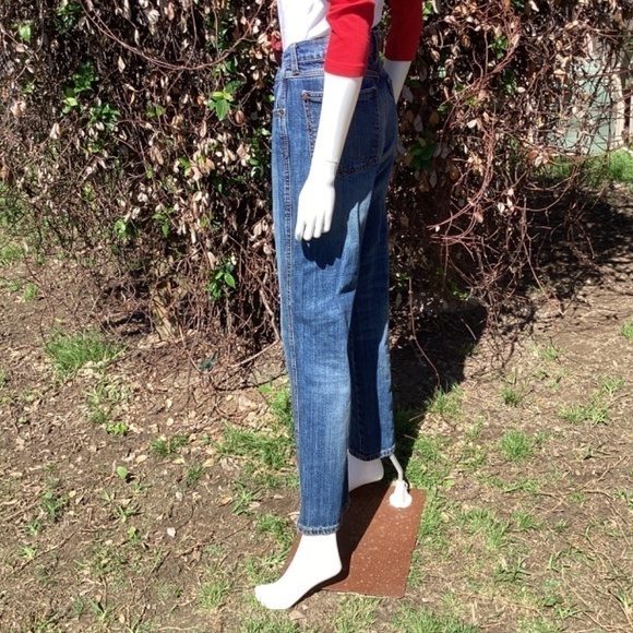 Wrangler Retro Relaxed Bootcut Factory Fading Whiskering Jeans - Picture 8 of 11